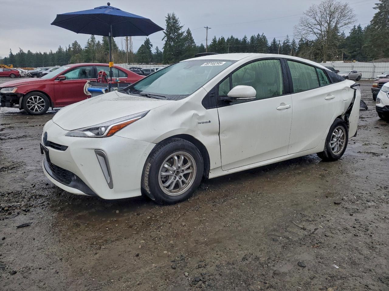2020 TOYOTA PRIUS