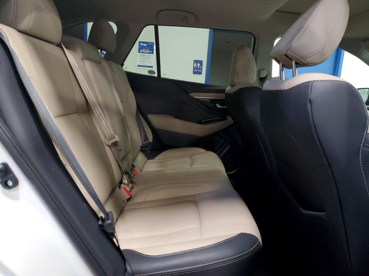 2022 SUBARU Outback