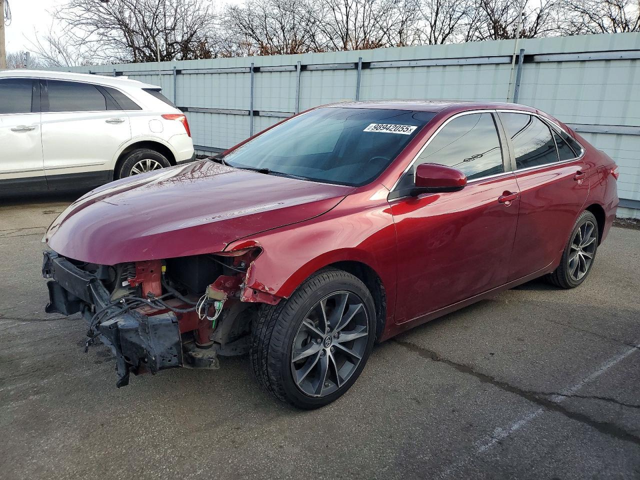 2017 TOYOTA CAMRY