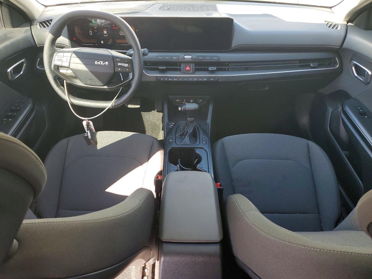 2025 KIA K4