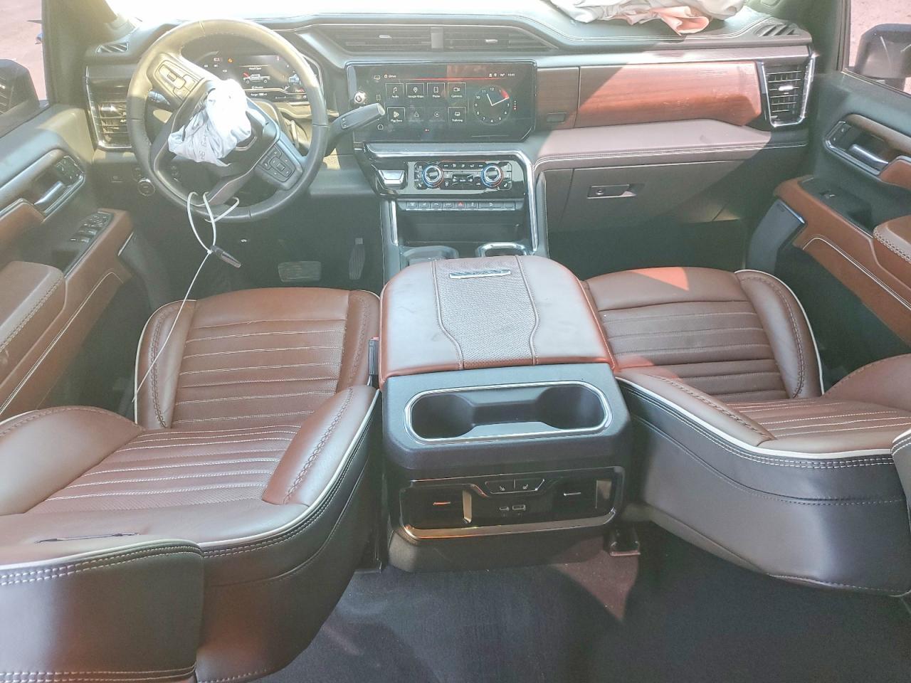 2024 GMC Sierra