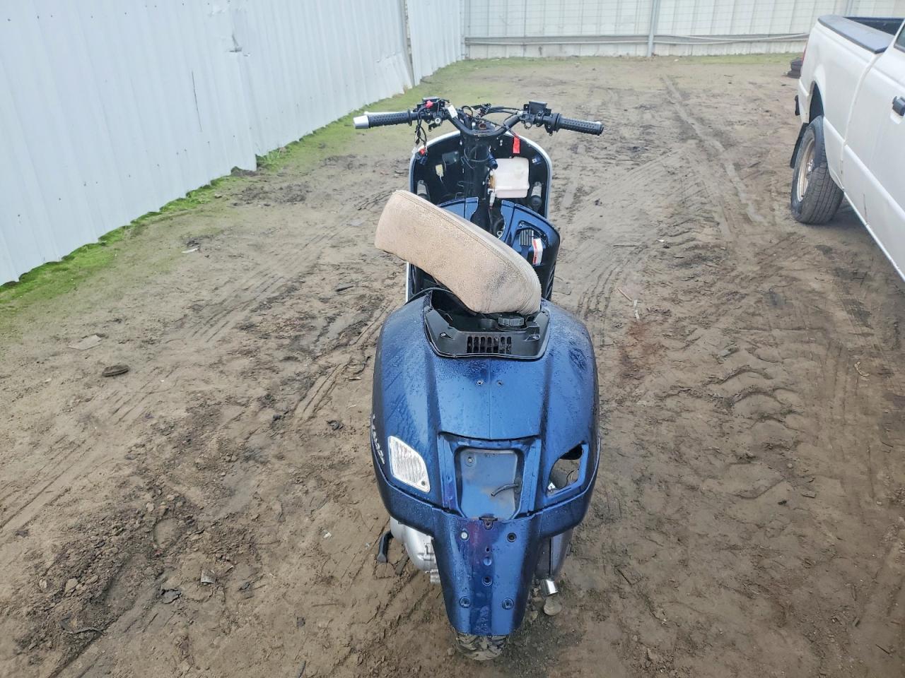 2010 VESPA GTS 300