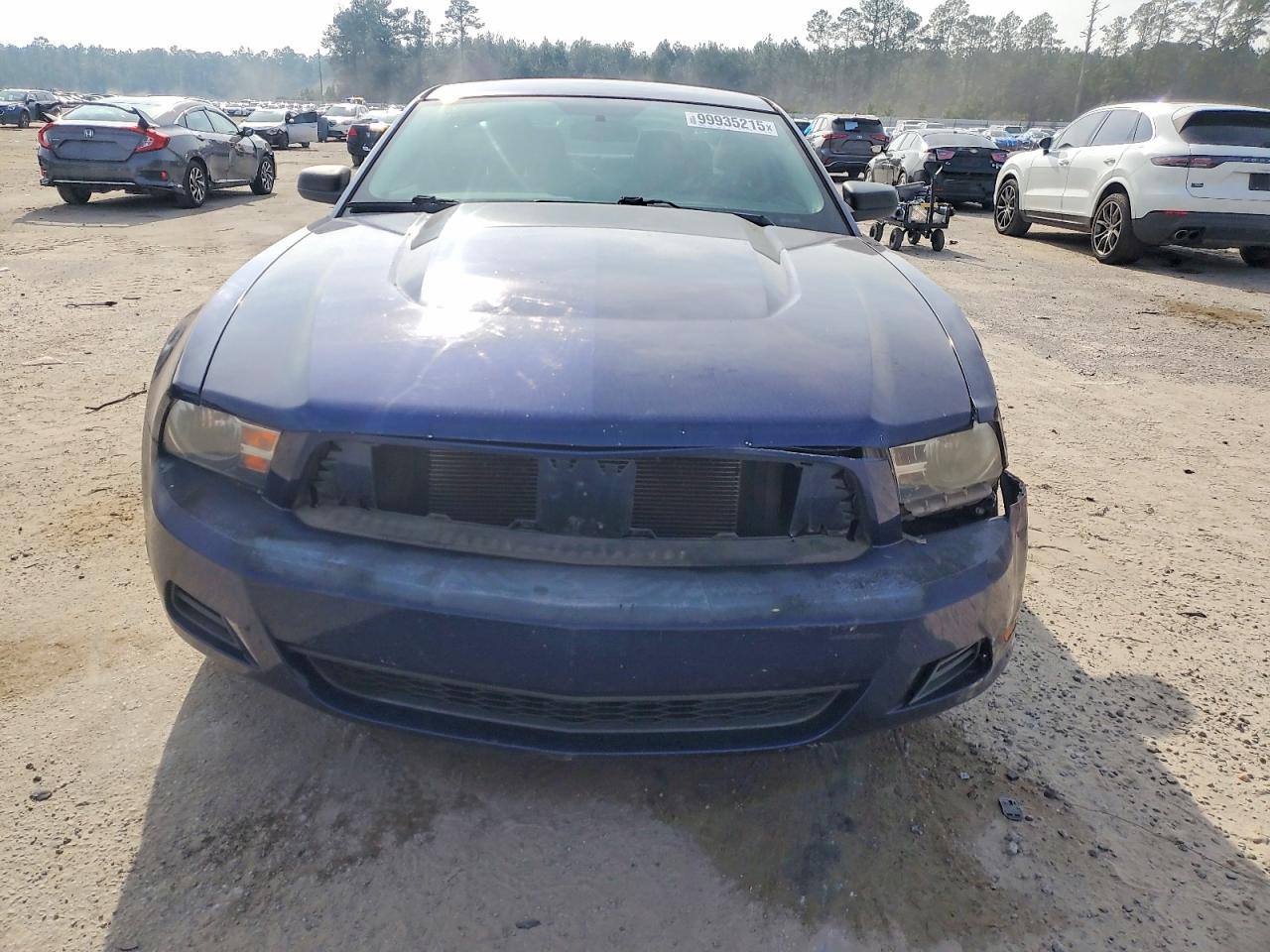 2011 FORD MUSTANG