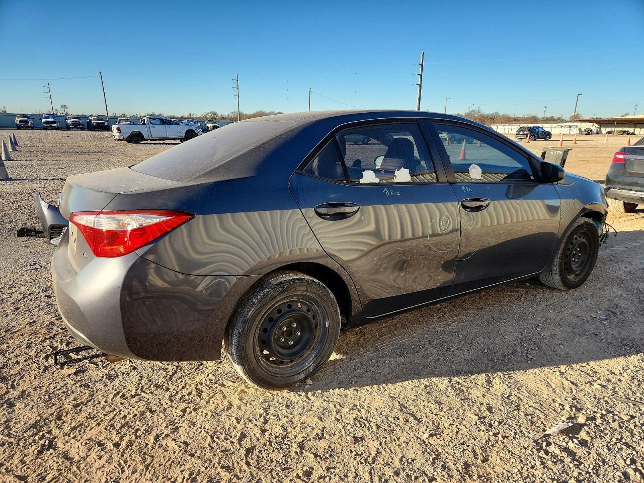 2015 TOYOTA COROLLA