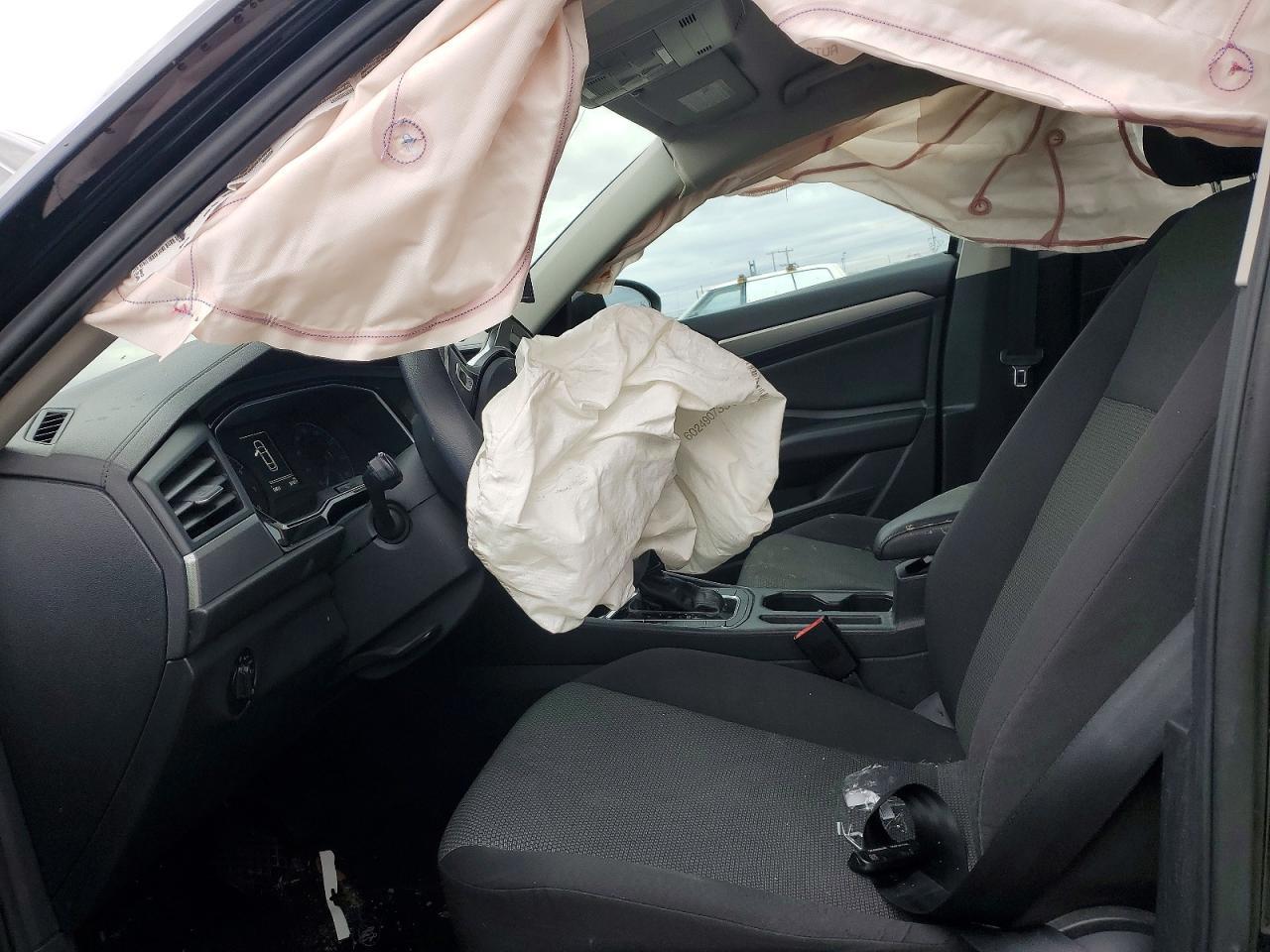 2019 VOLKSWAGEN JETTA