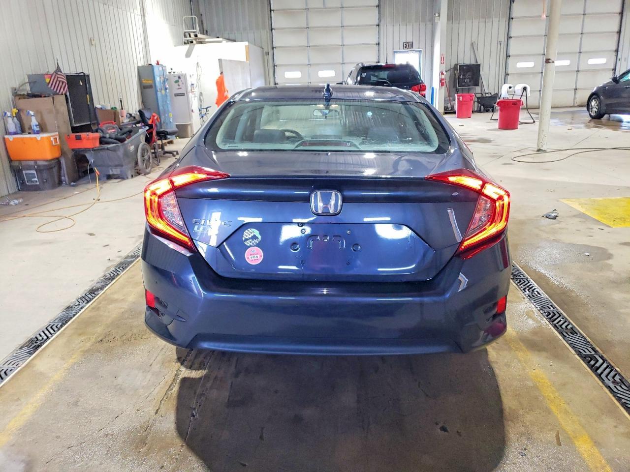 2018 HONDA CIVIC