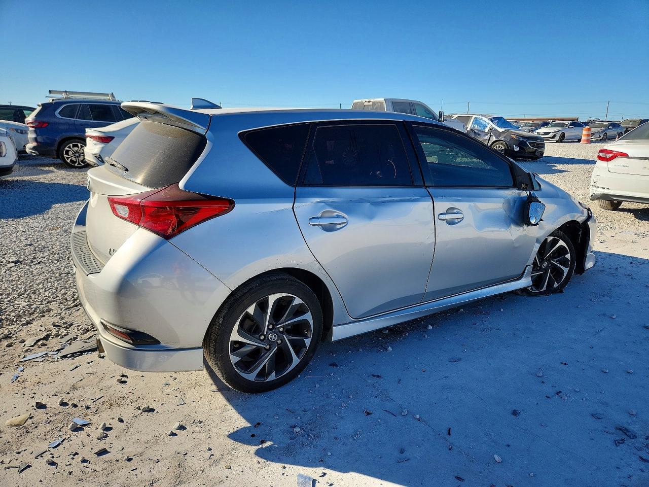 2016 TOYOTA SCION