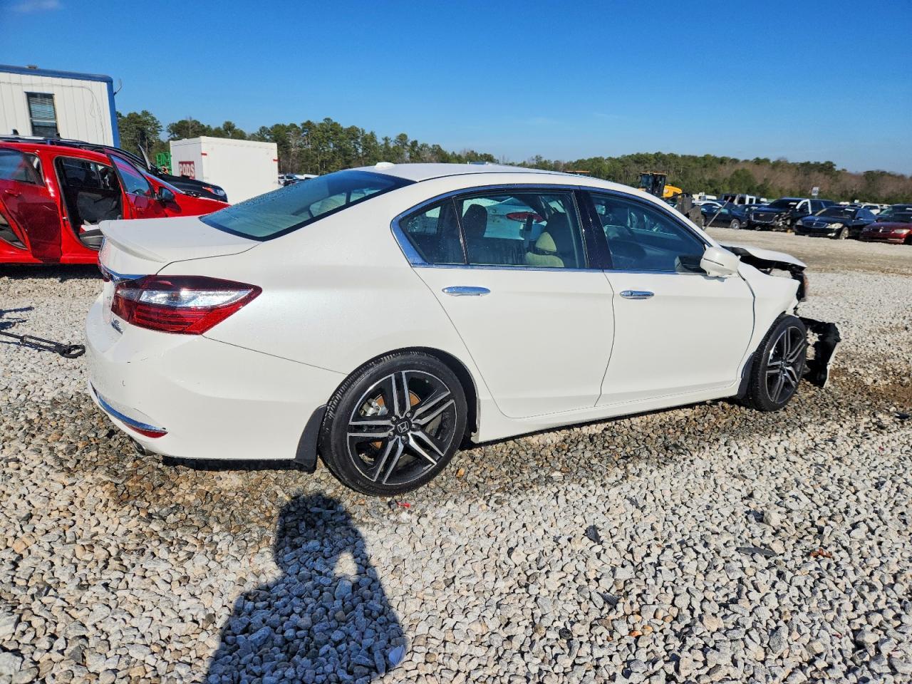 2016 HONDA ACCORD