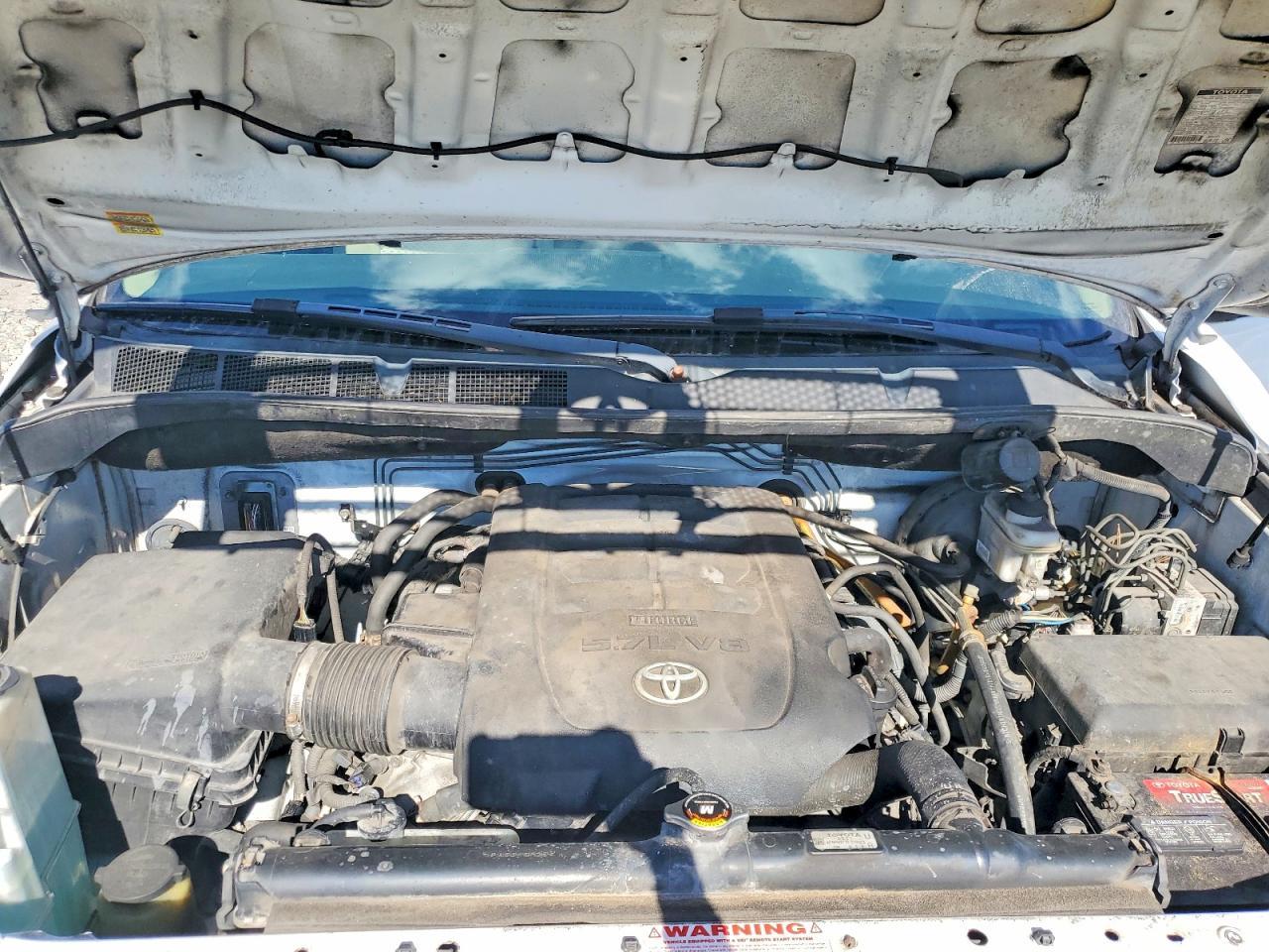 2012 TOYOTA TUNDRA