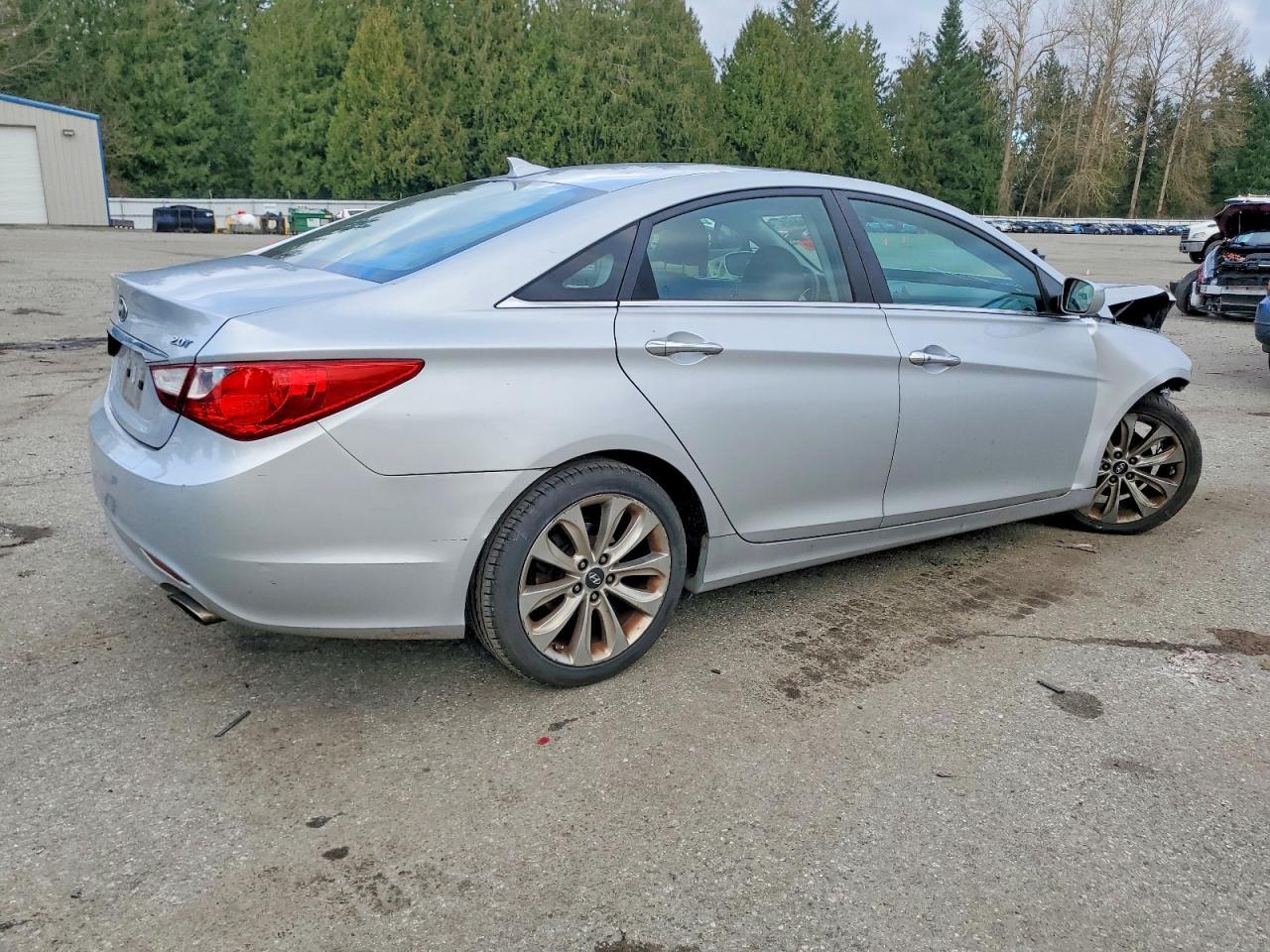2012 HYUNDAI SONATA