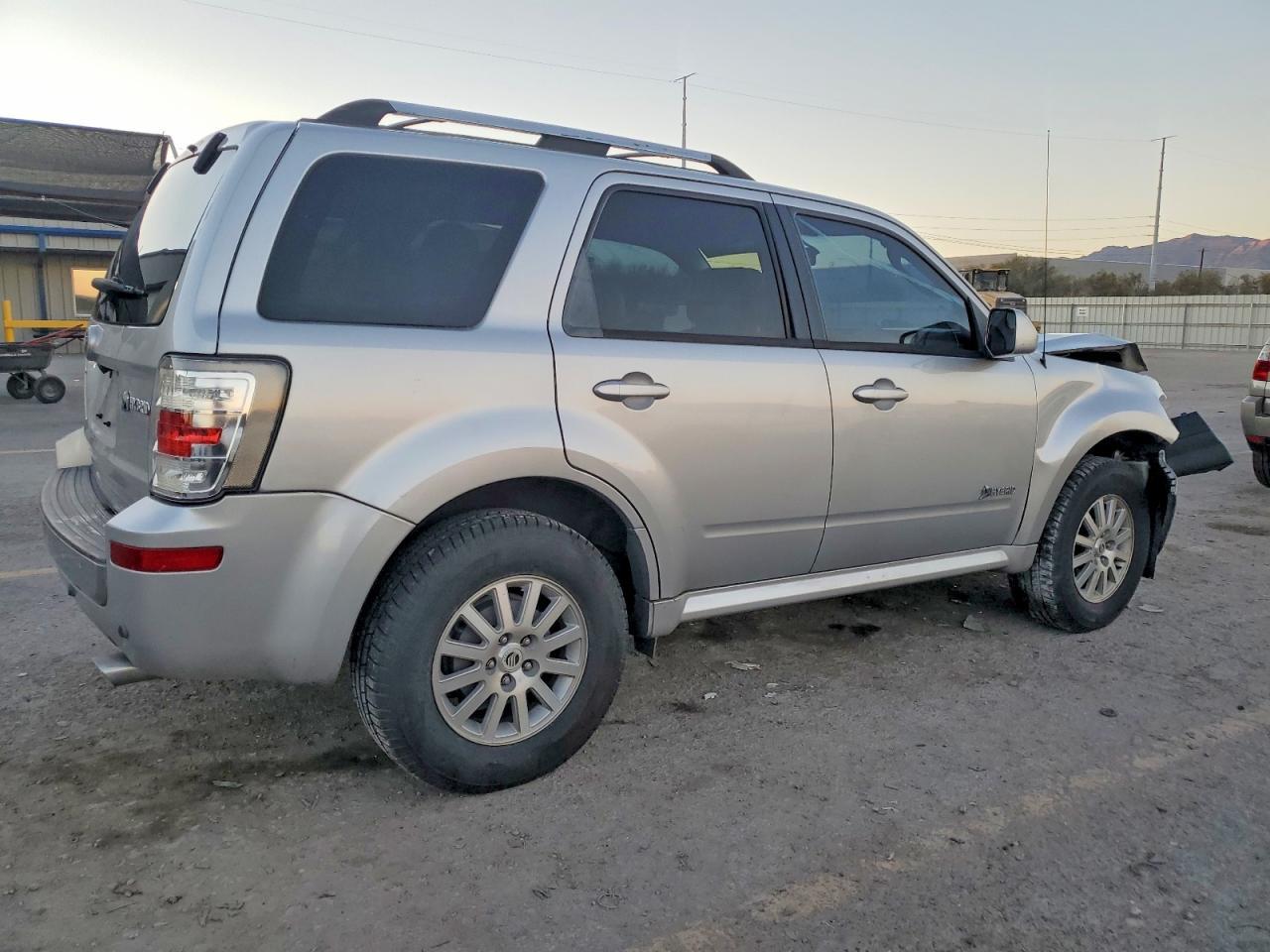 2010 MERCURY Mariner