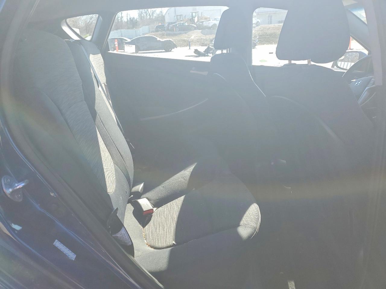 2016 HYUNDAI ACCENT