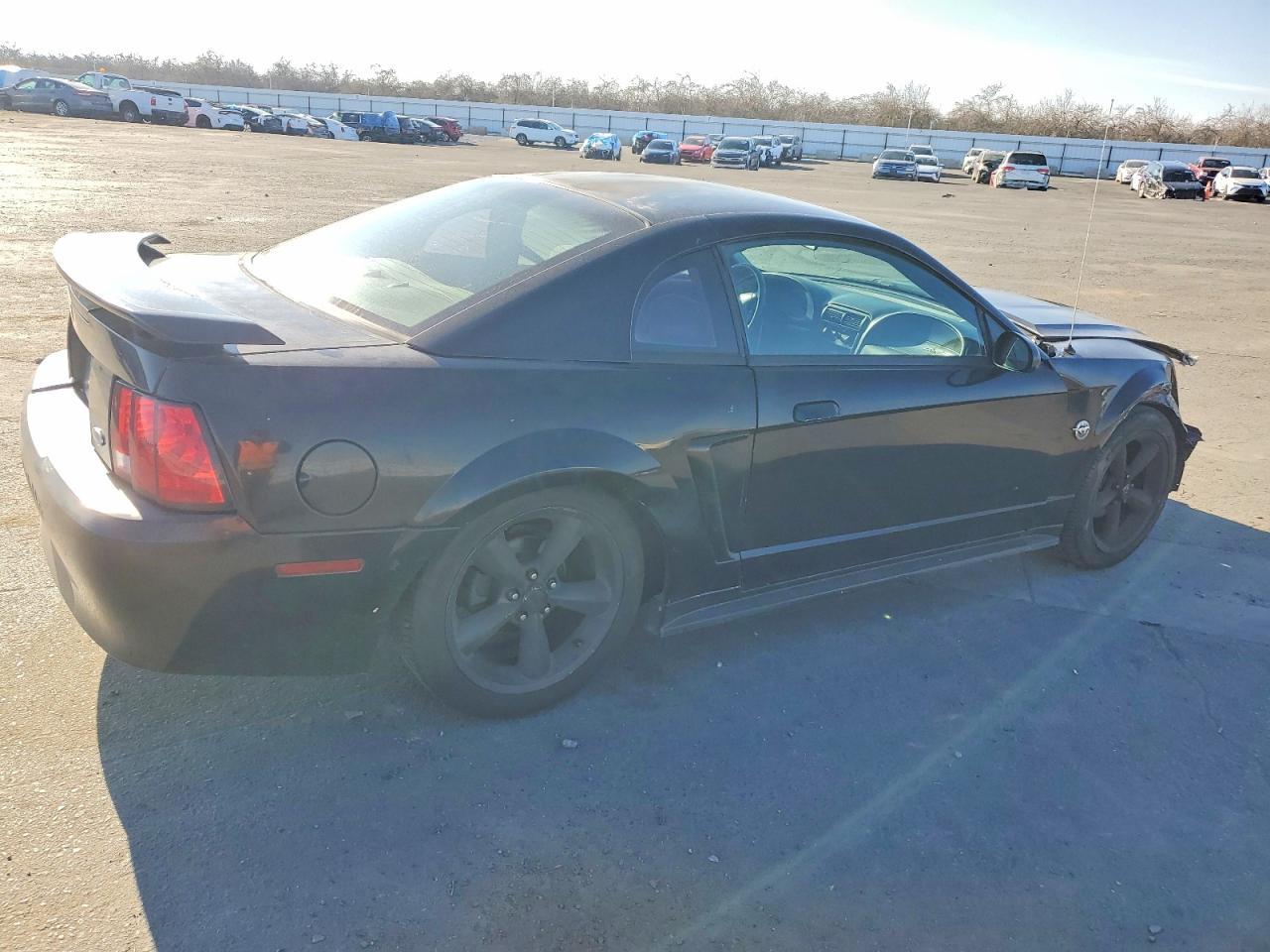 2004 FORD MUSTANG