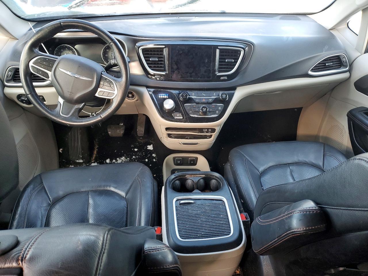 2020 CHRYSLER Pacifica