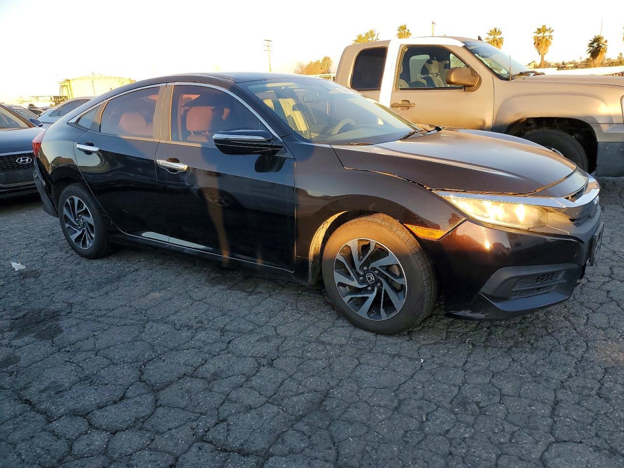 2016 HONDA CIVIC