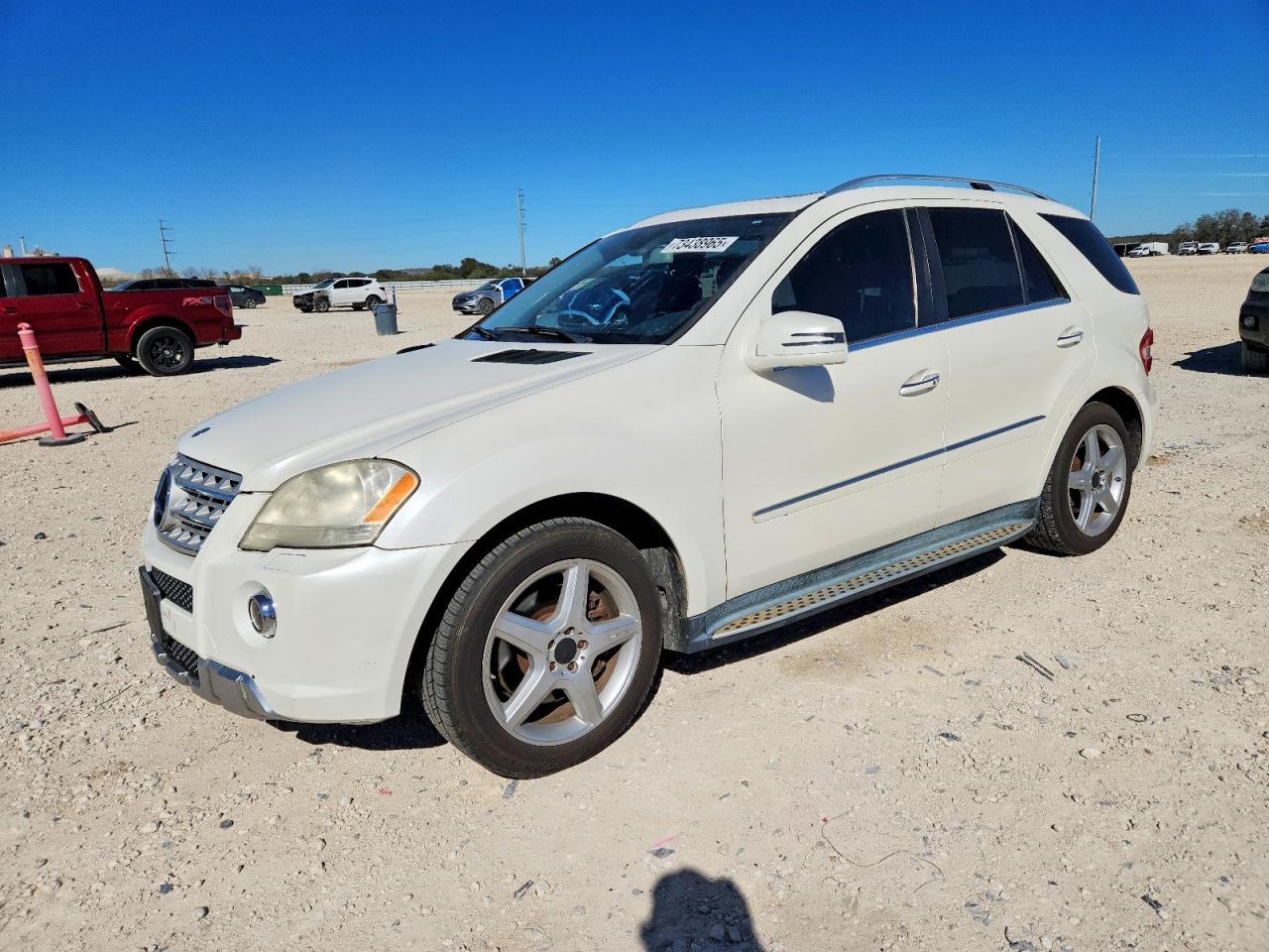 2011 MERCEDES-BENZ ML-Class