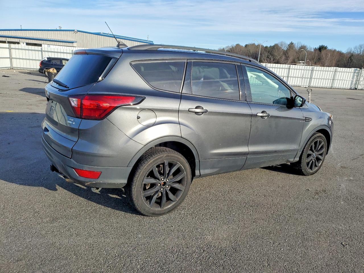 2019 FORD ESCAPE