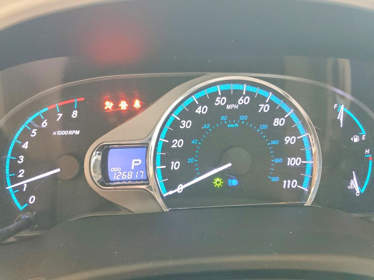 2011 TOYOTA SIENNA