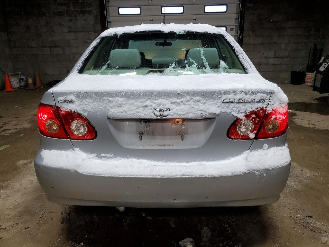 2006 TOYOTA COROLLA