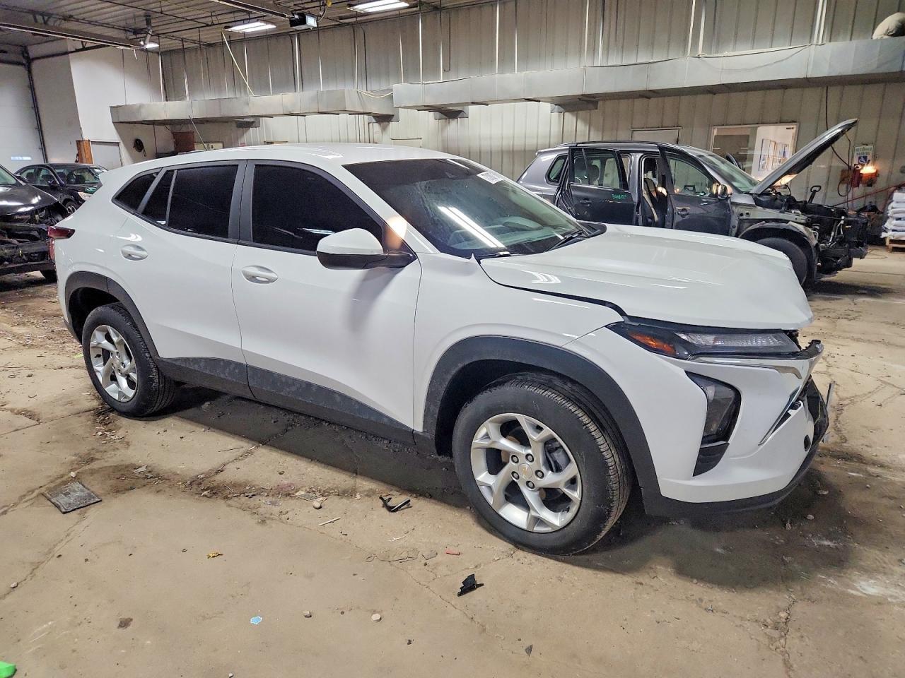 2025 CHEVROLET TRAX