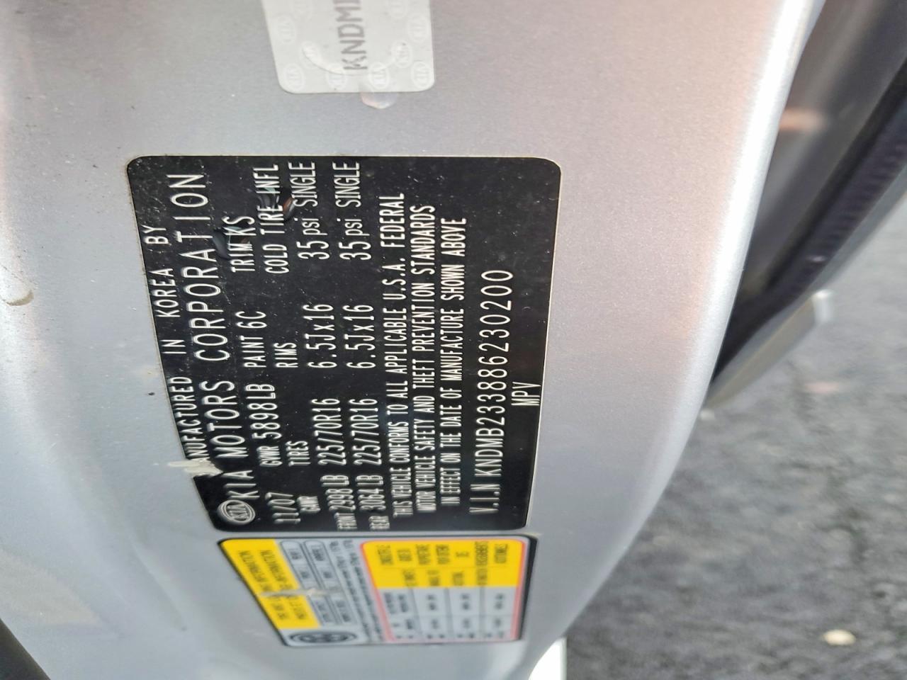 2008 KIA SEDONA