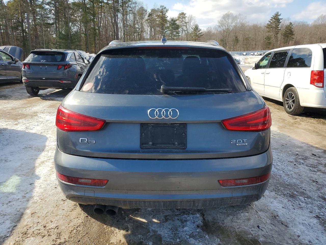 2015 AUDI Q3