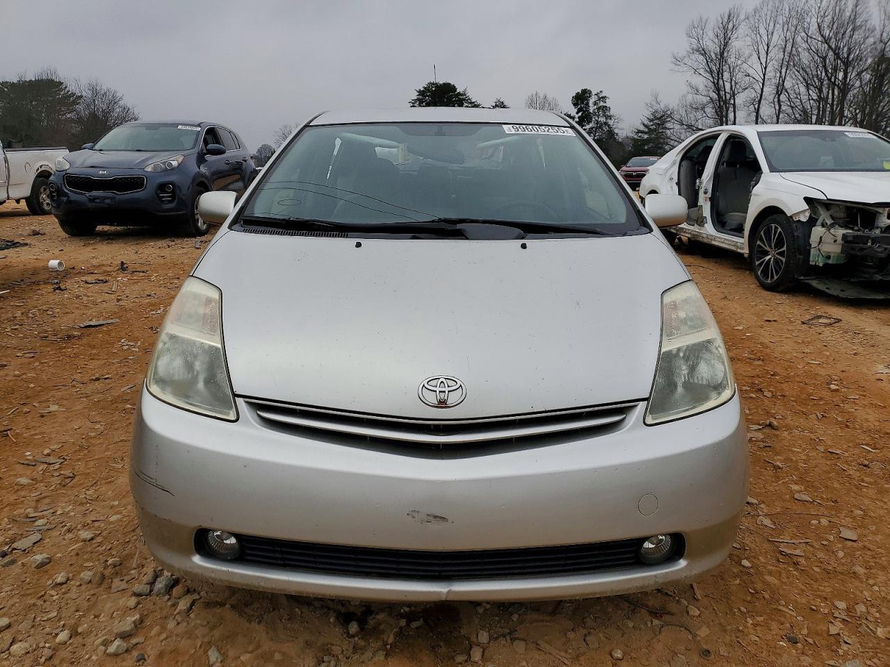 2004 TOYOTA PRIUS