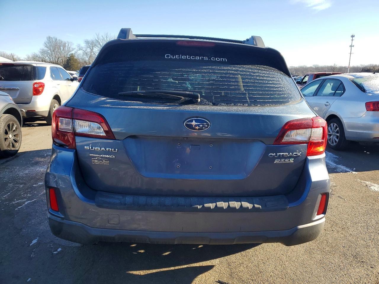 2015 SUBARU Outback