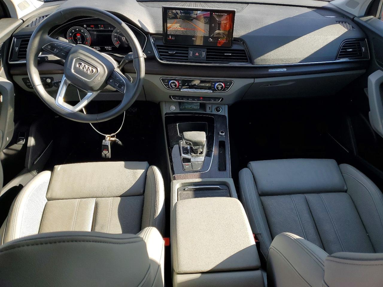 2023 AUDI Q5
