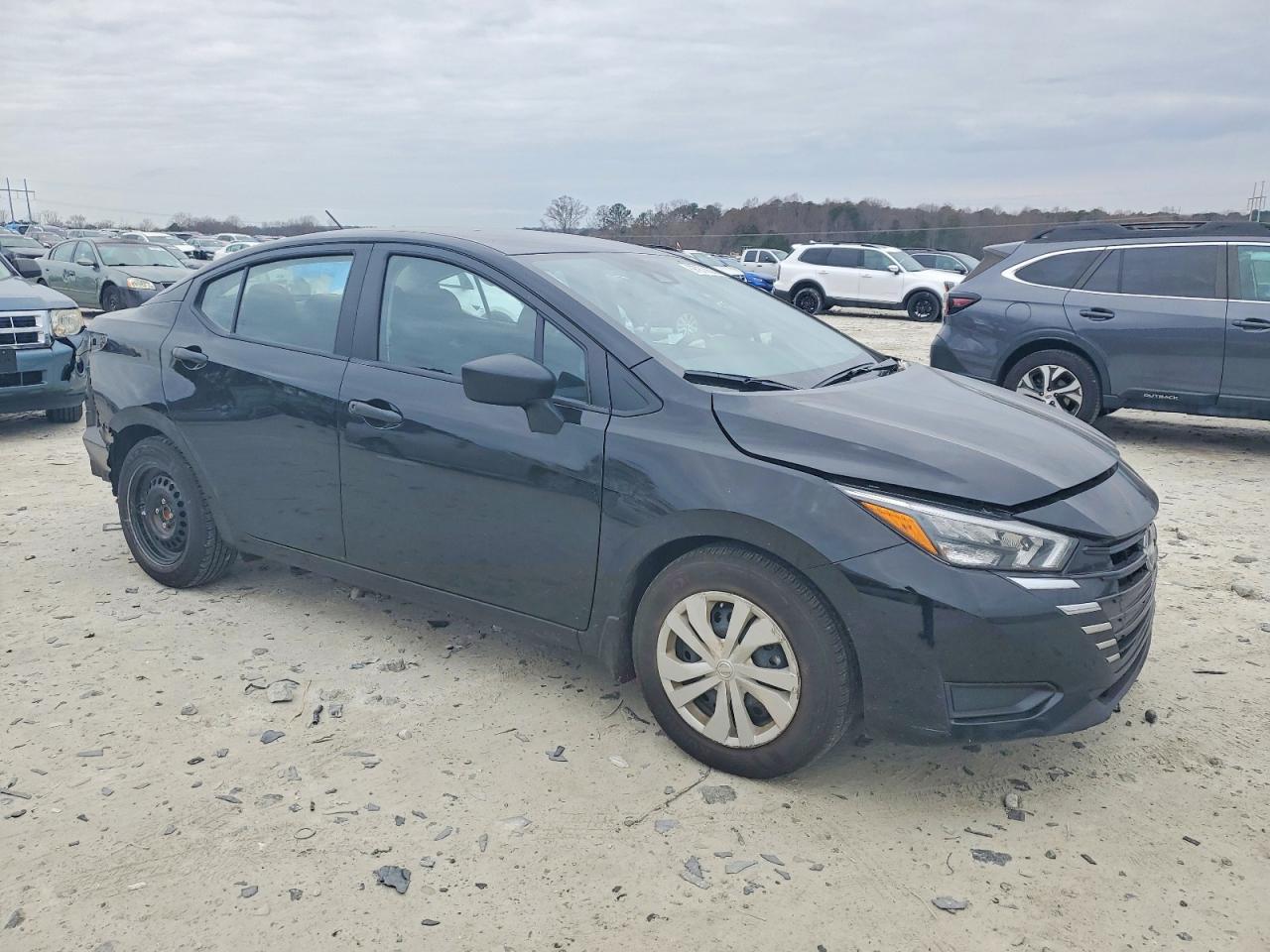 2025 NISSAN VERSA