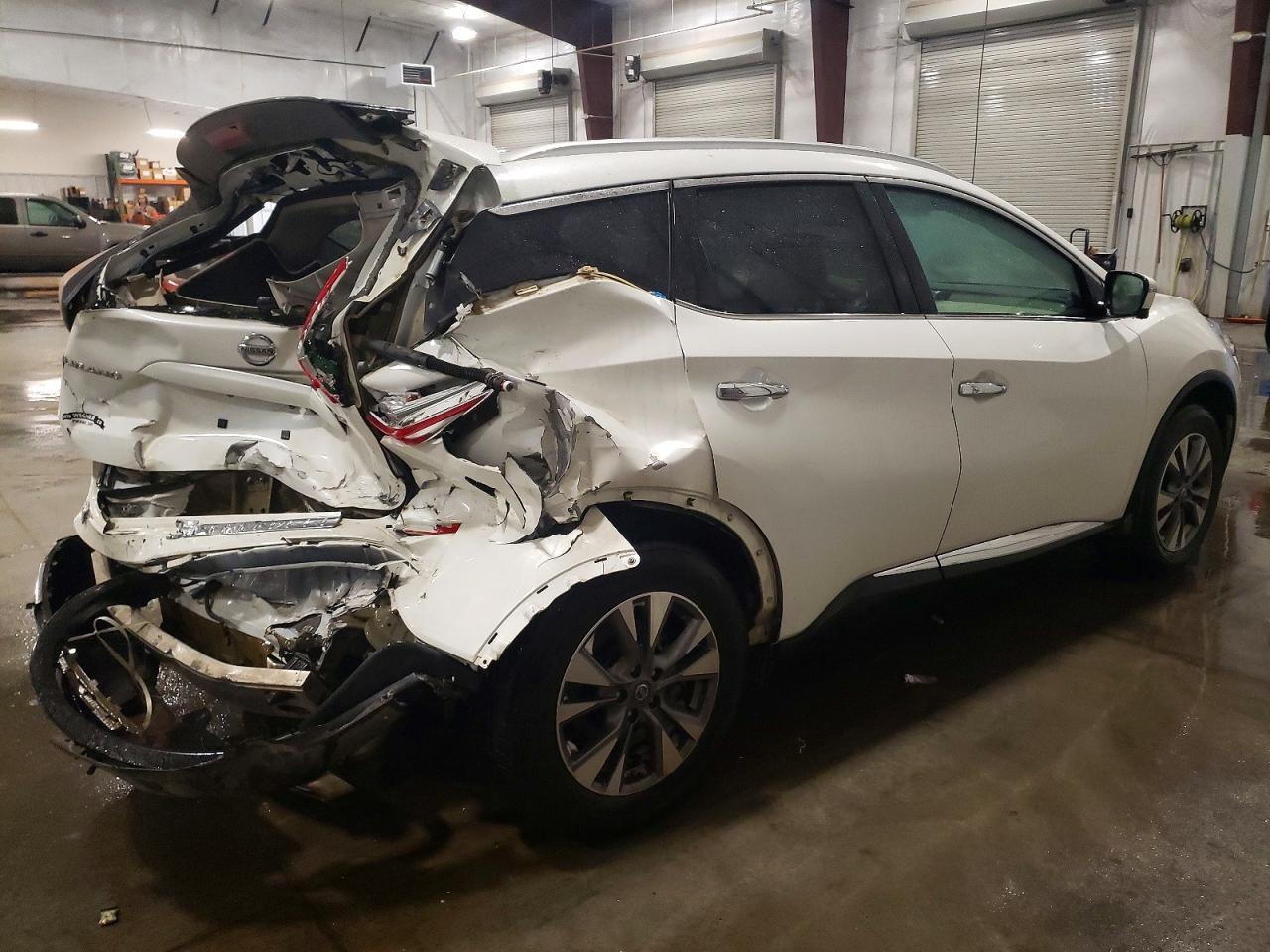 2015 NISSAN MURANO