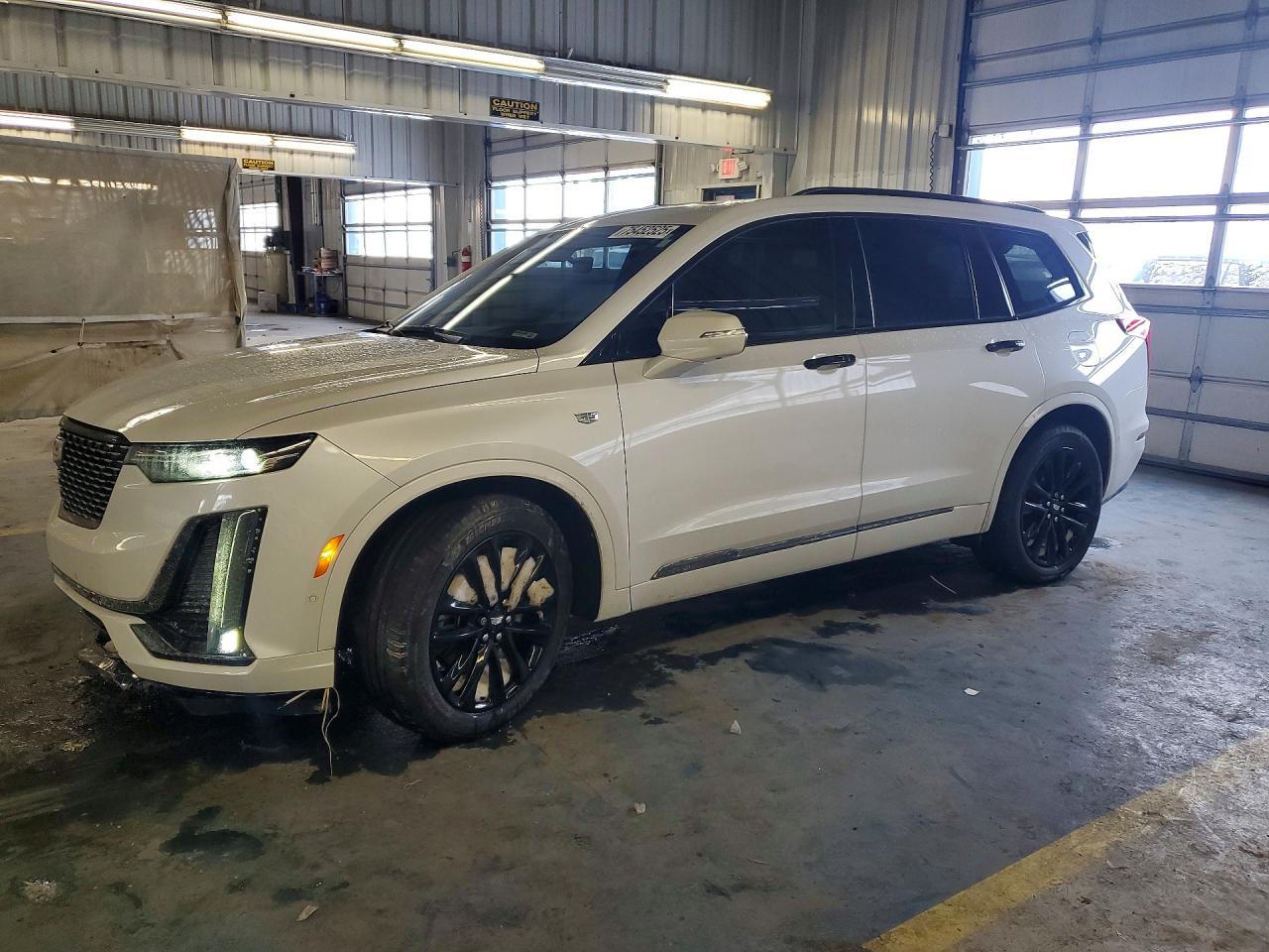 2023 CADILLAC XT6