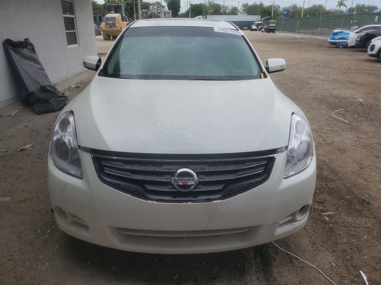 2010 NISSAN ALTIMA