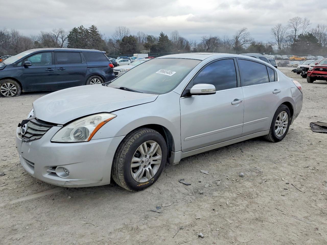 2012 NISSAN ALTIMA