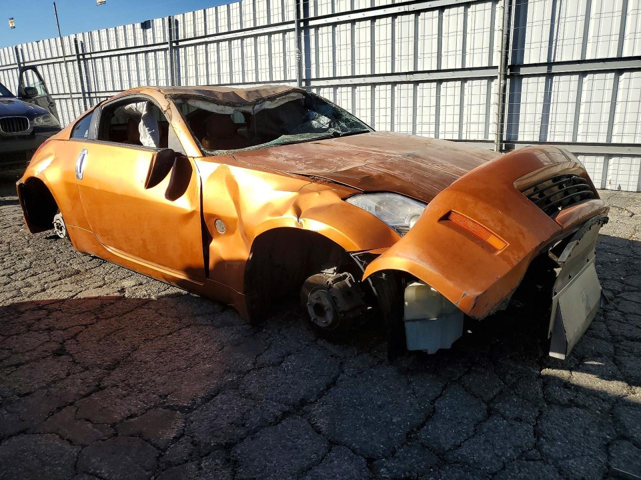 2003 NISSAN Z