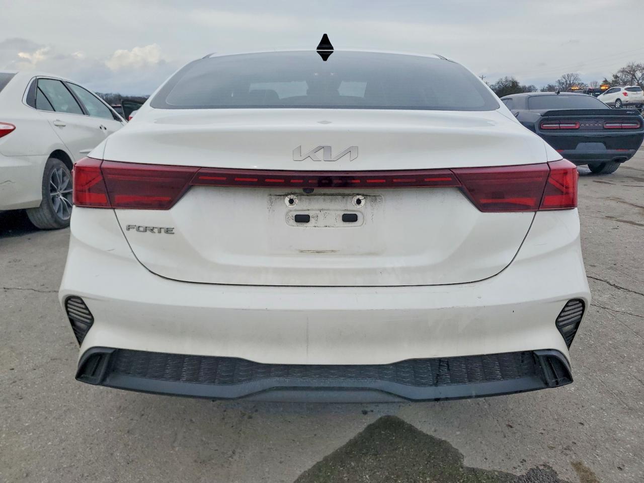 2023 KIA FORTE