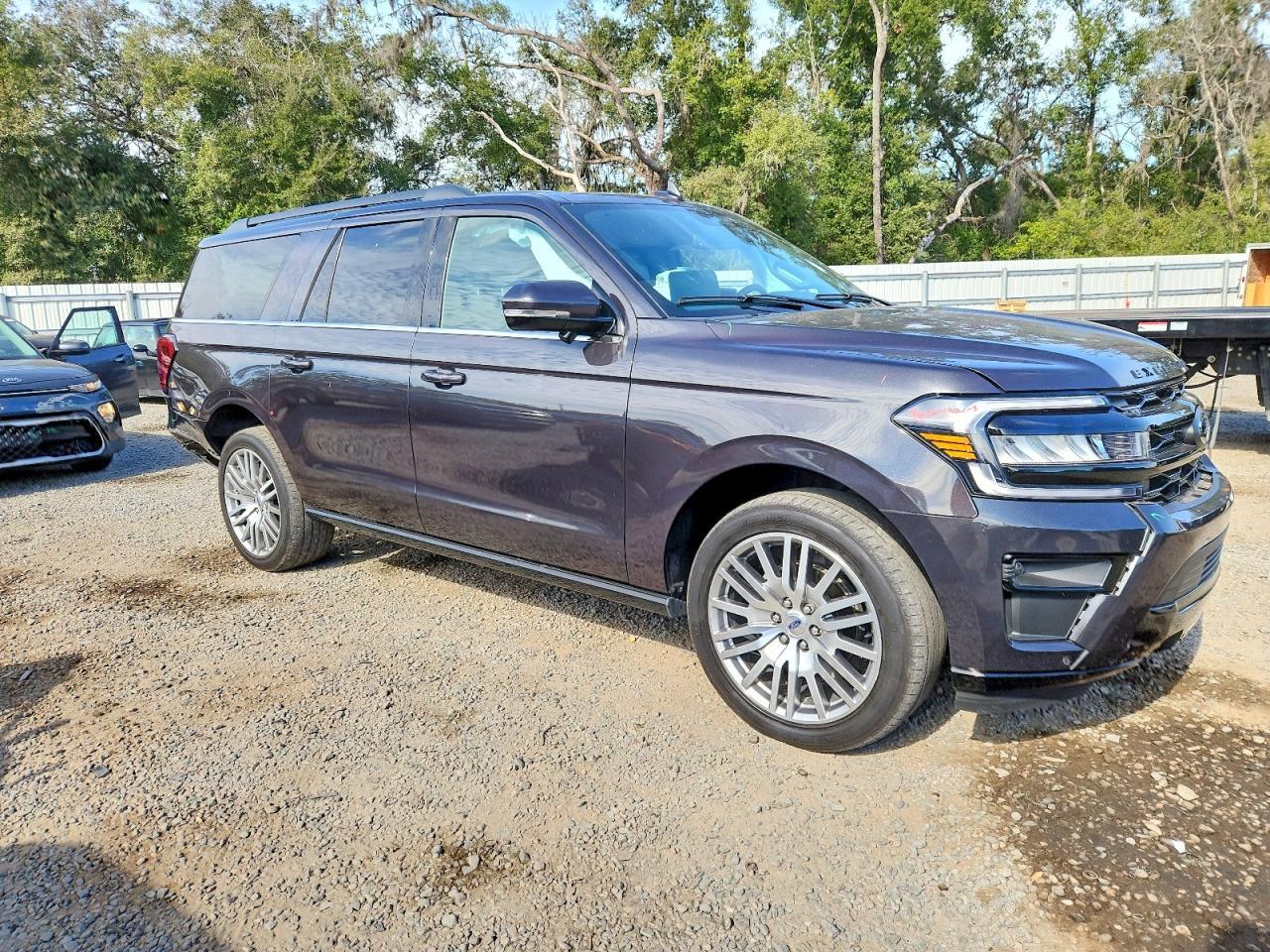 2023 FORD Expedition
