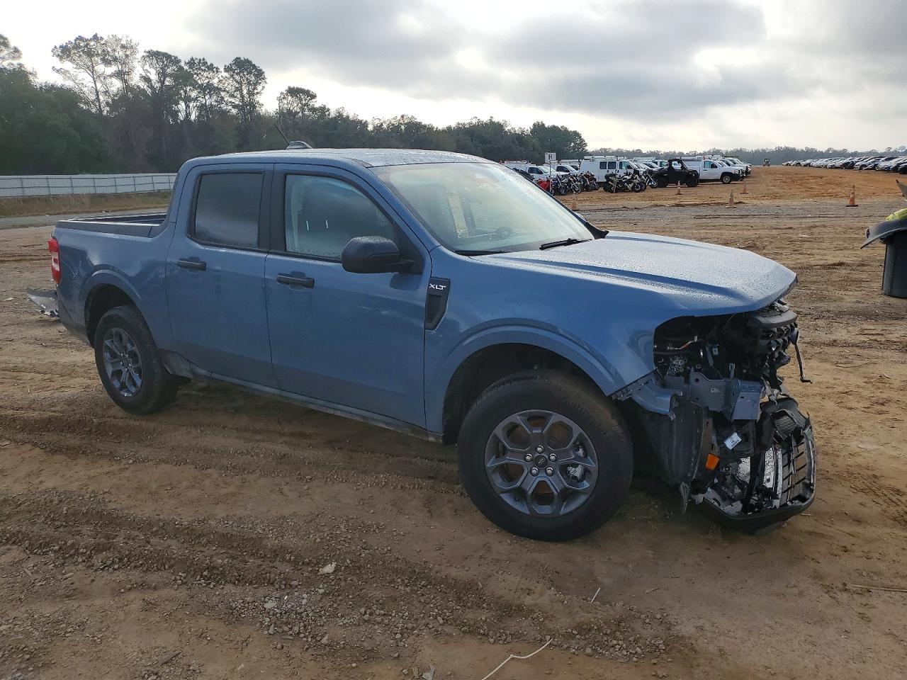 2025 FORD Maverick