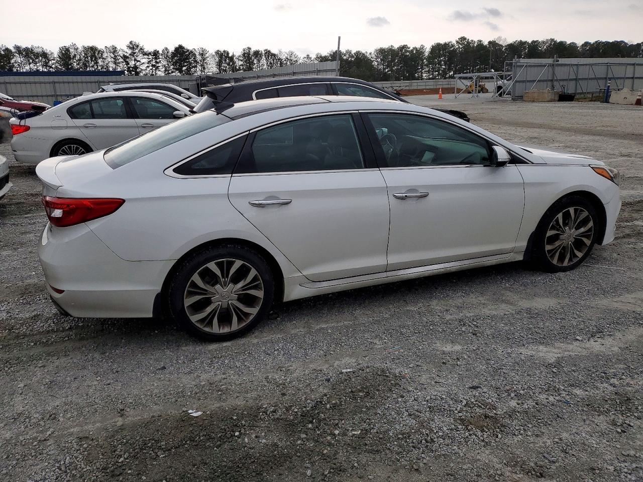2015 HYUNDAI SONATA