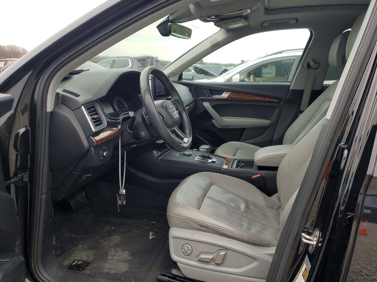 2018 AUDI Q5