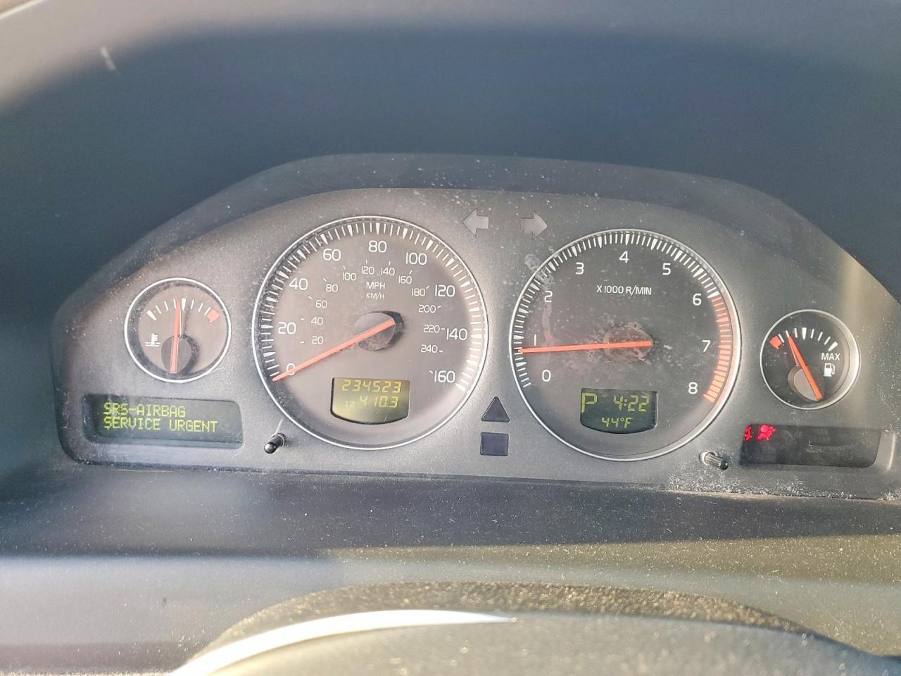 2006 VOLVO XC70
