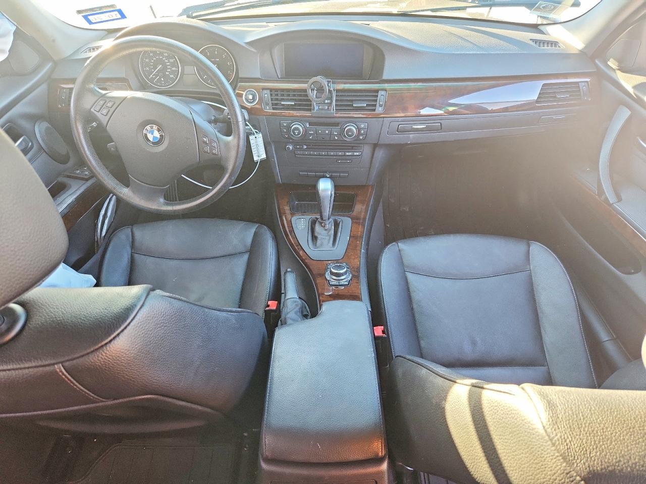 2011 BMW 3 SERIES