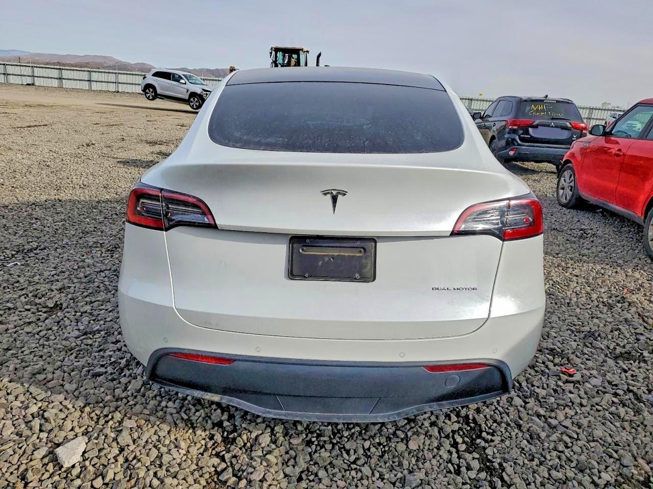 2021 TESLA MODEL Y