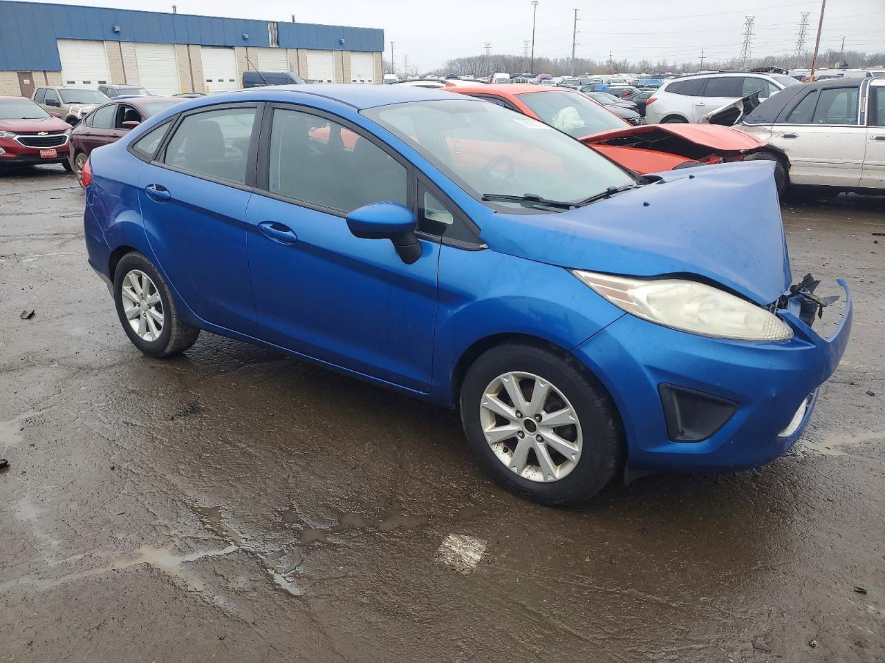 2011 FORD Fiesta
