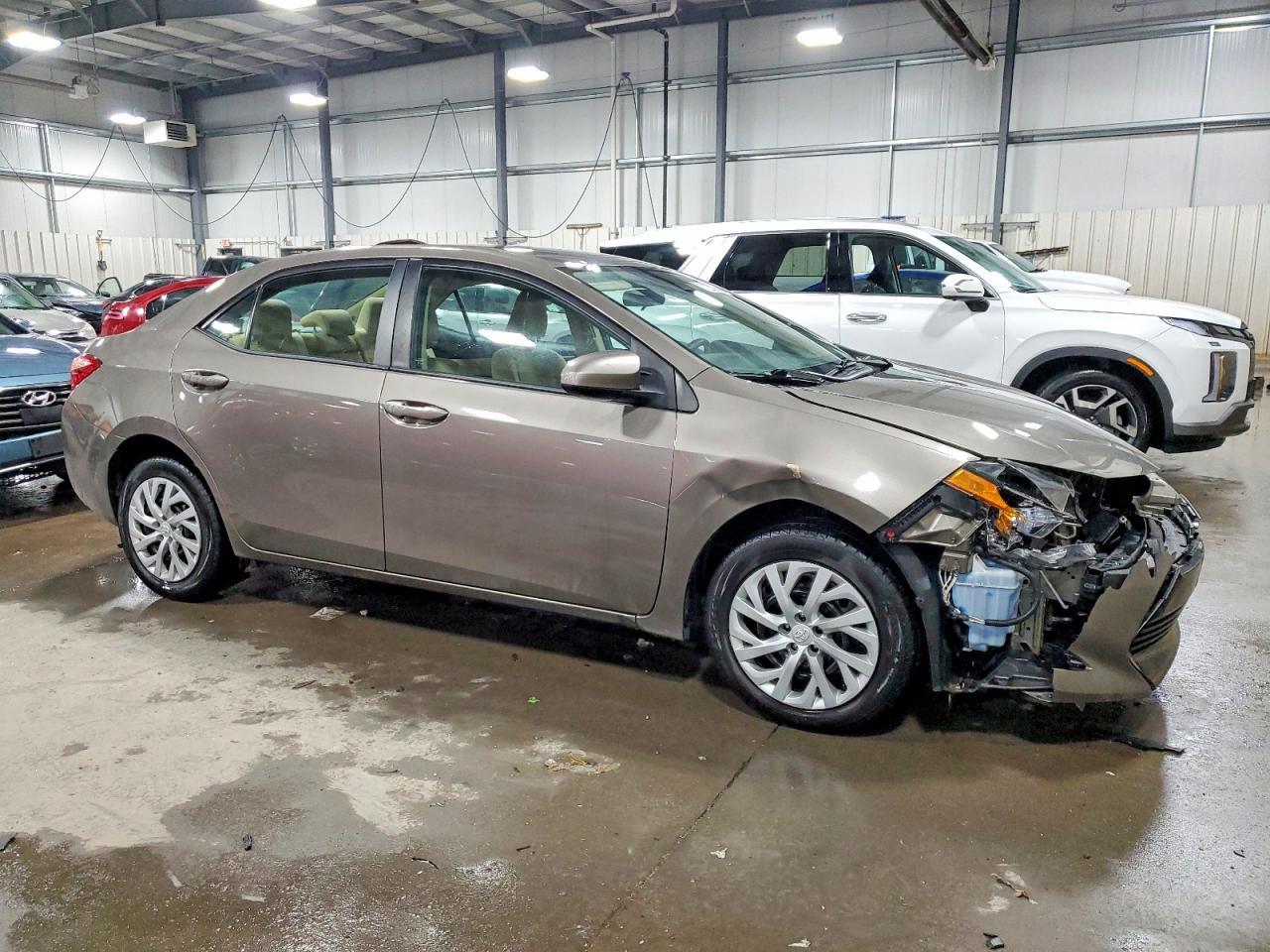2017 TOYOTA COROLLA