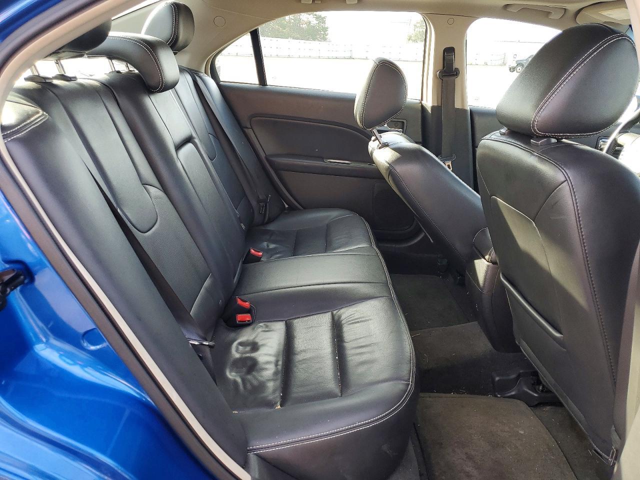 2011 FORD FUSION