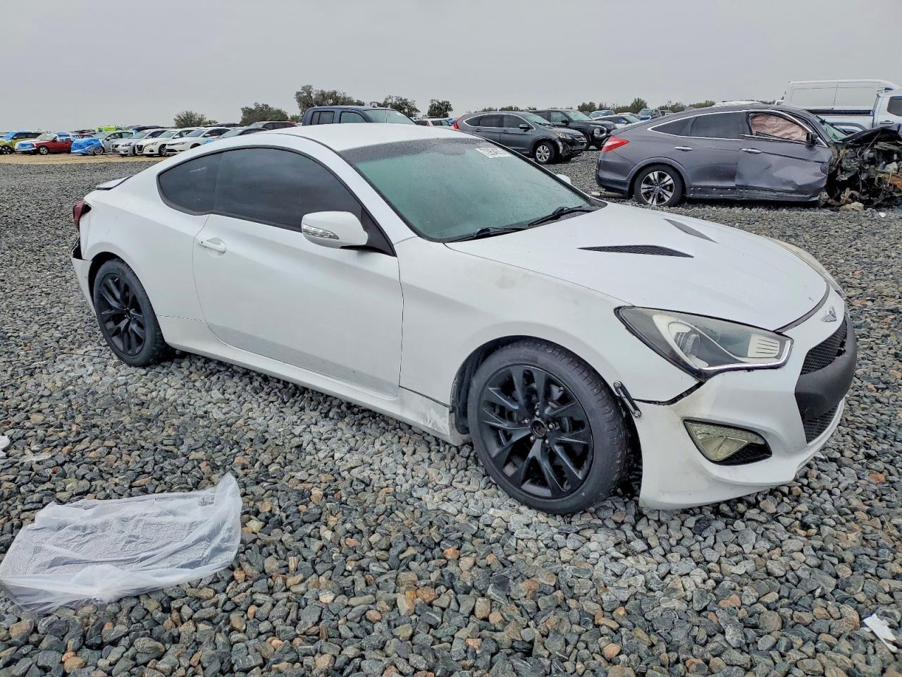 2015 HYUNDAI GENESIS