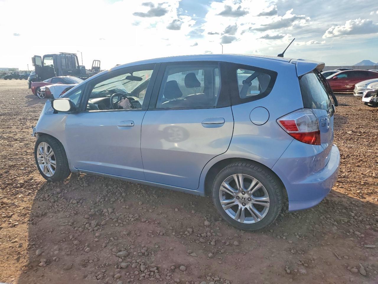2009 HONDA FIT