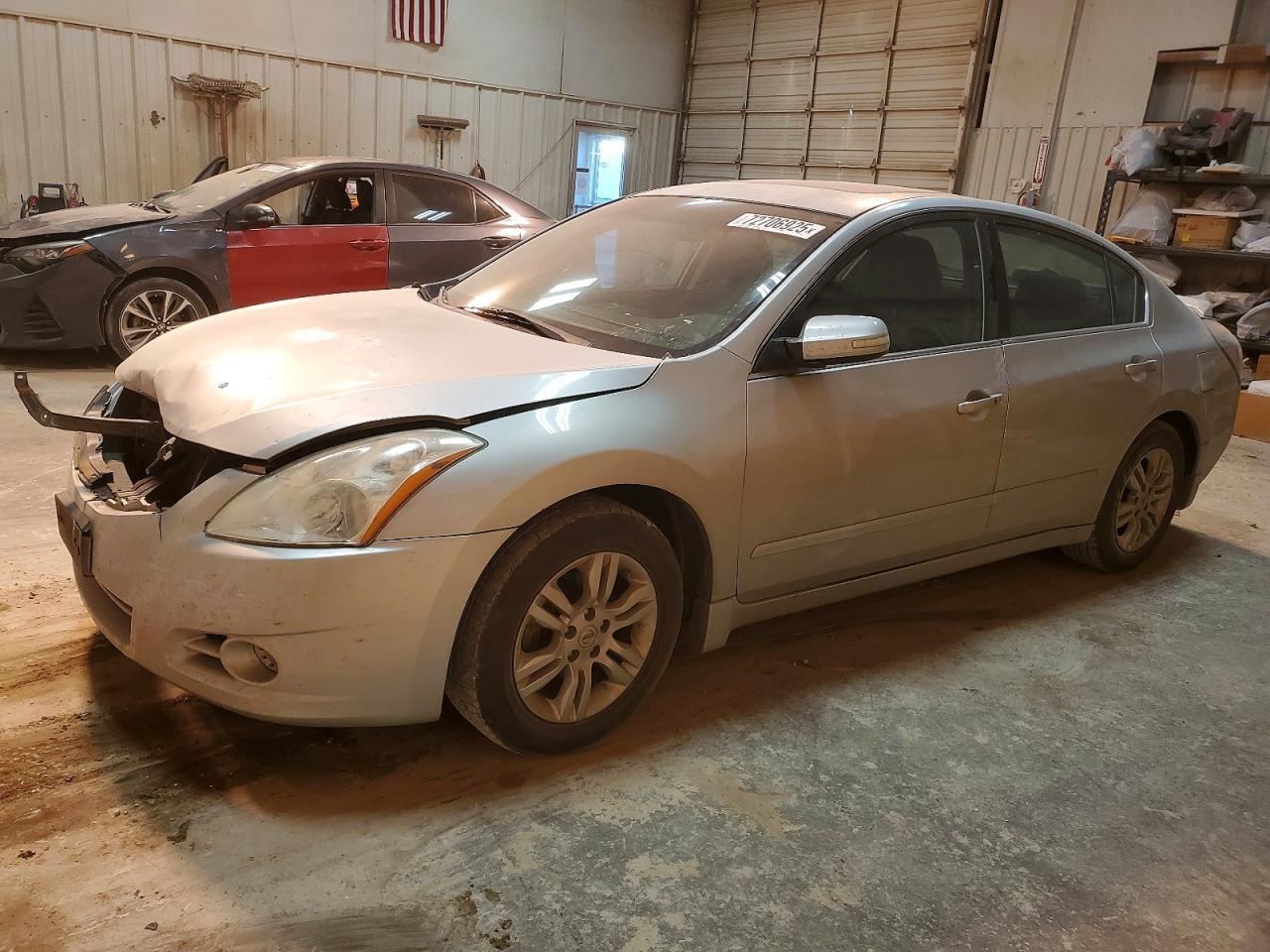 2010 NISSAN ALTIMA