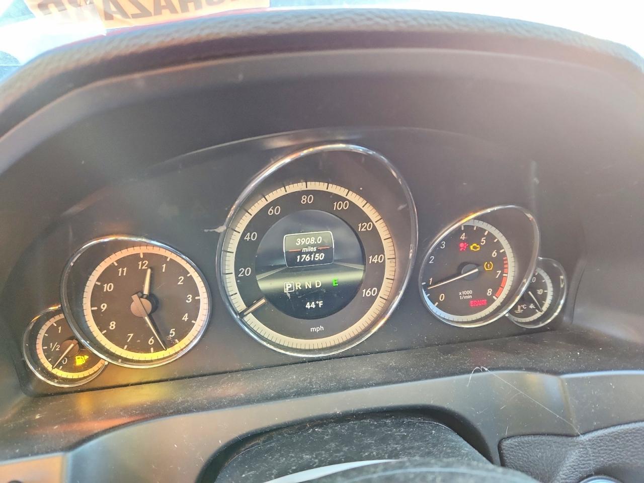 2013 MERCEDES-BENZ E-Class